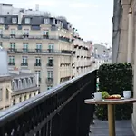 Luxueux Avec Balcon, Champs Elysees פריז
