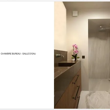 Apartment Luxueux Avec Balcon, Champs Elysees