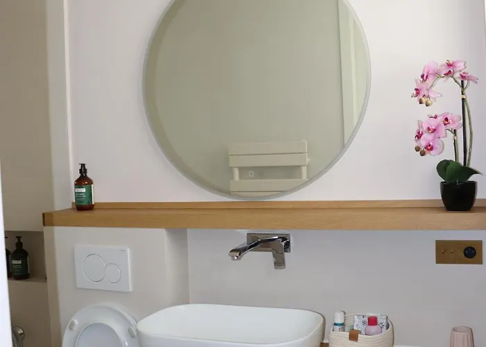 Luxueux Avec Balcon, Champs élysées * Paris